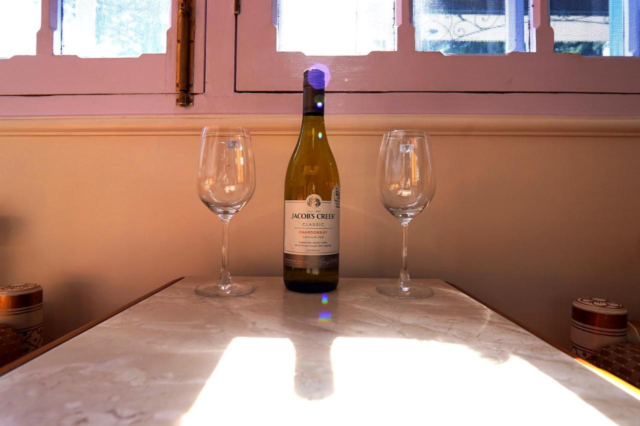 The Edgeworth Bed and Breakfast Shimla Buitenkant foto